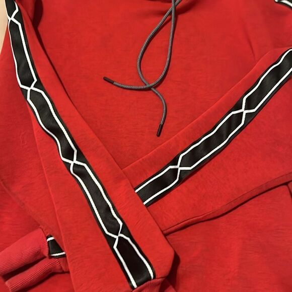 Hunter Target szXL red with black and white trim drawstring neck hoodie EUC - Picture 7 of 8